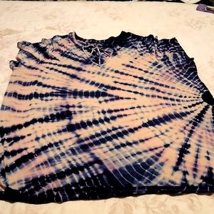 Torrid super soft knit blue mauve tye dye shirt 4X